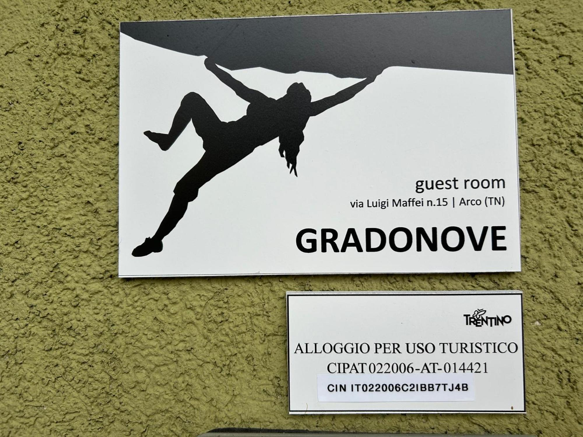 Guest Room Gradonove アルコ エクステリア 写真