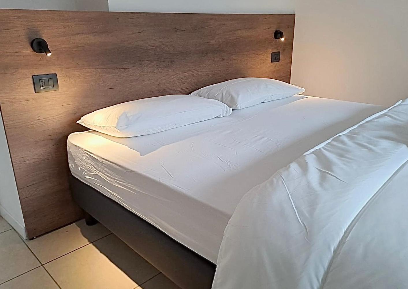 Guest Room Gradonove アルコ エクステリア 写真